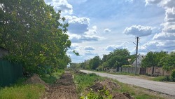 Три социально значимые дороги обновят в селе Балахоновском
